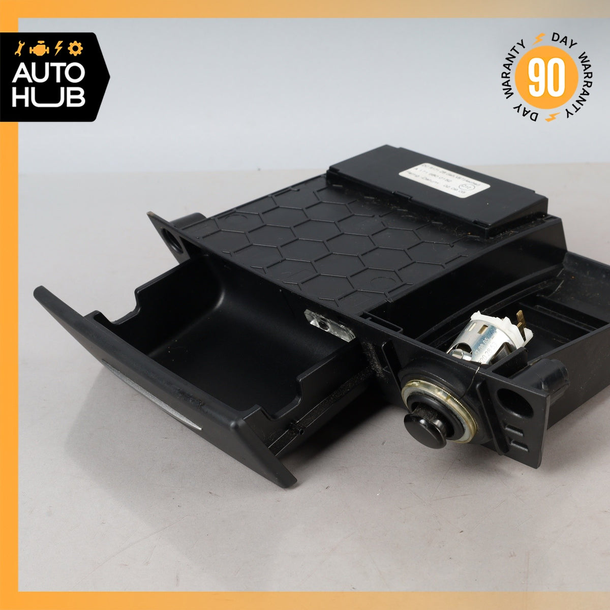 05-08 Mercedes R171 SLK280 SLK55 AMG Center Console Ashtray Ash Tray Lighter OEM - photo 5