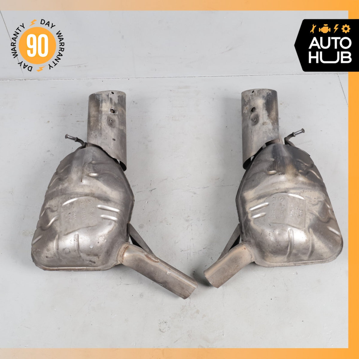 06-08 Mercedes W219 CLS550 CLS500 Exhaust Muffler Mufflers Right And Left OEM - photo 9