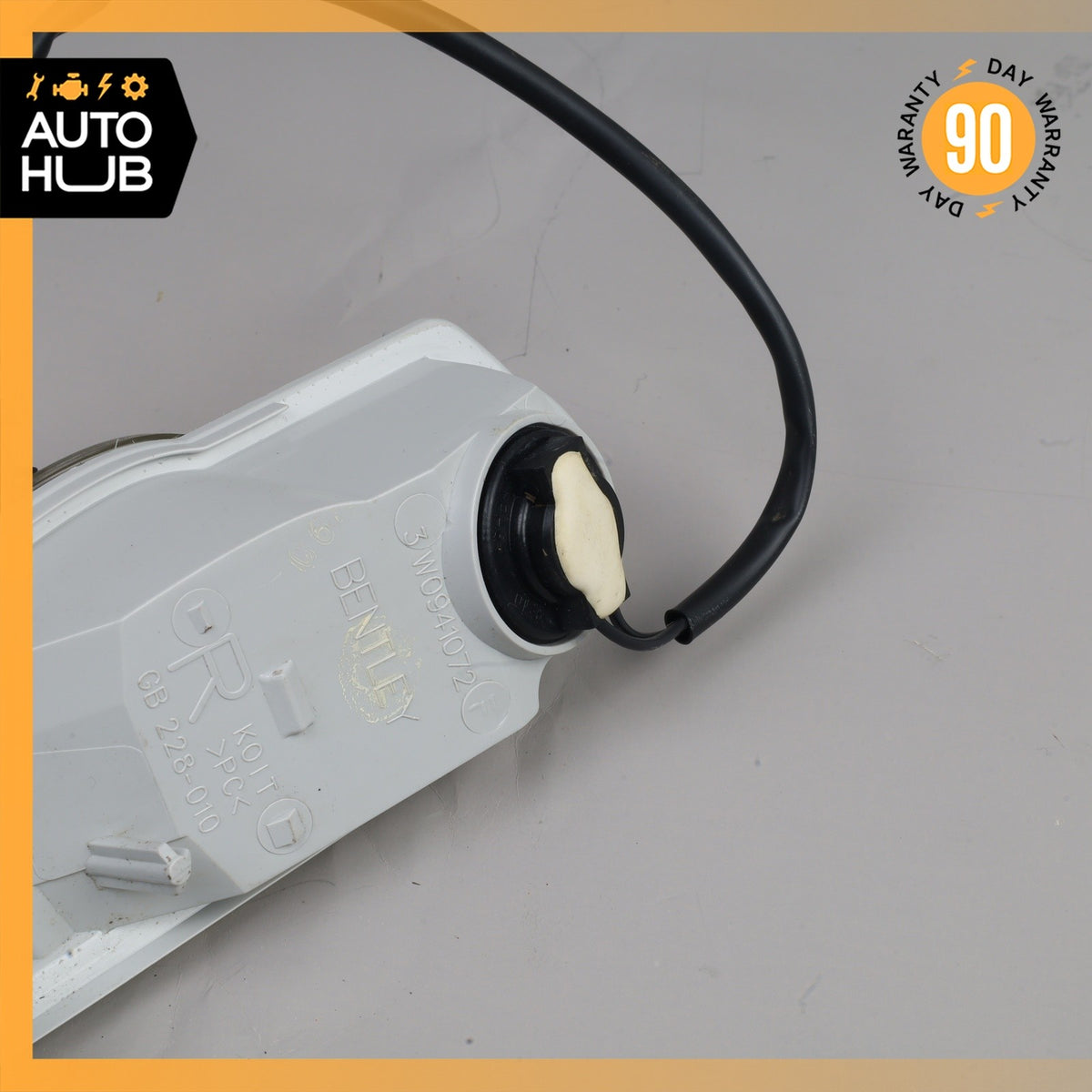 03-13 Bentley Continental GT Flying Spur Rear Right Side Reverse Light Lamp OEM - photo 14
