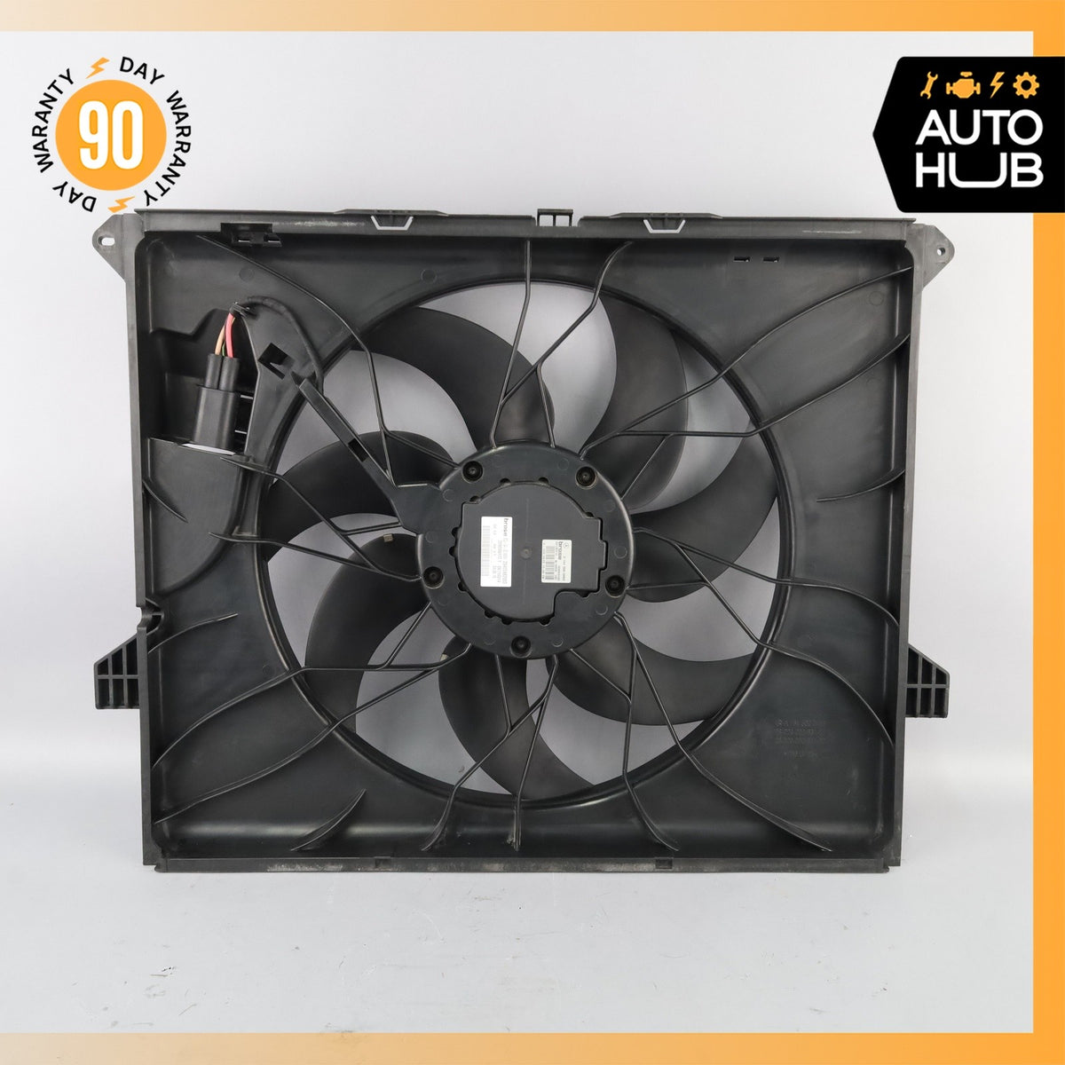 06-13 Mercedes W251 R350 ML350 Engine Cooling Fan Motor Assembly 1645000593 OEM - photo 1