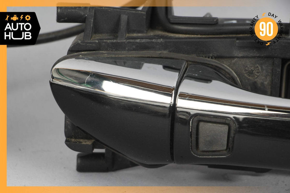 06-11 Mercedes W219 CLS63 CLS550 Front Right Exterior Door Handle Keyless Go OEM - photo 4