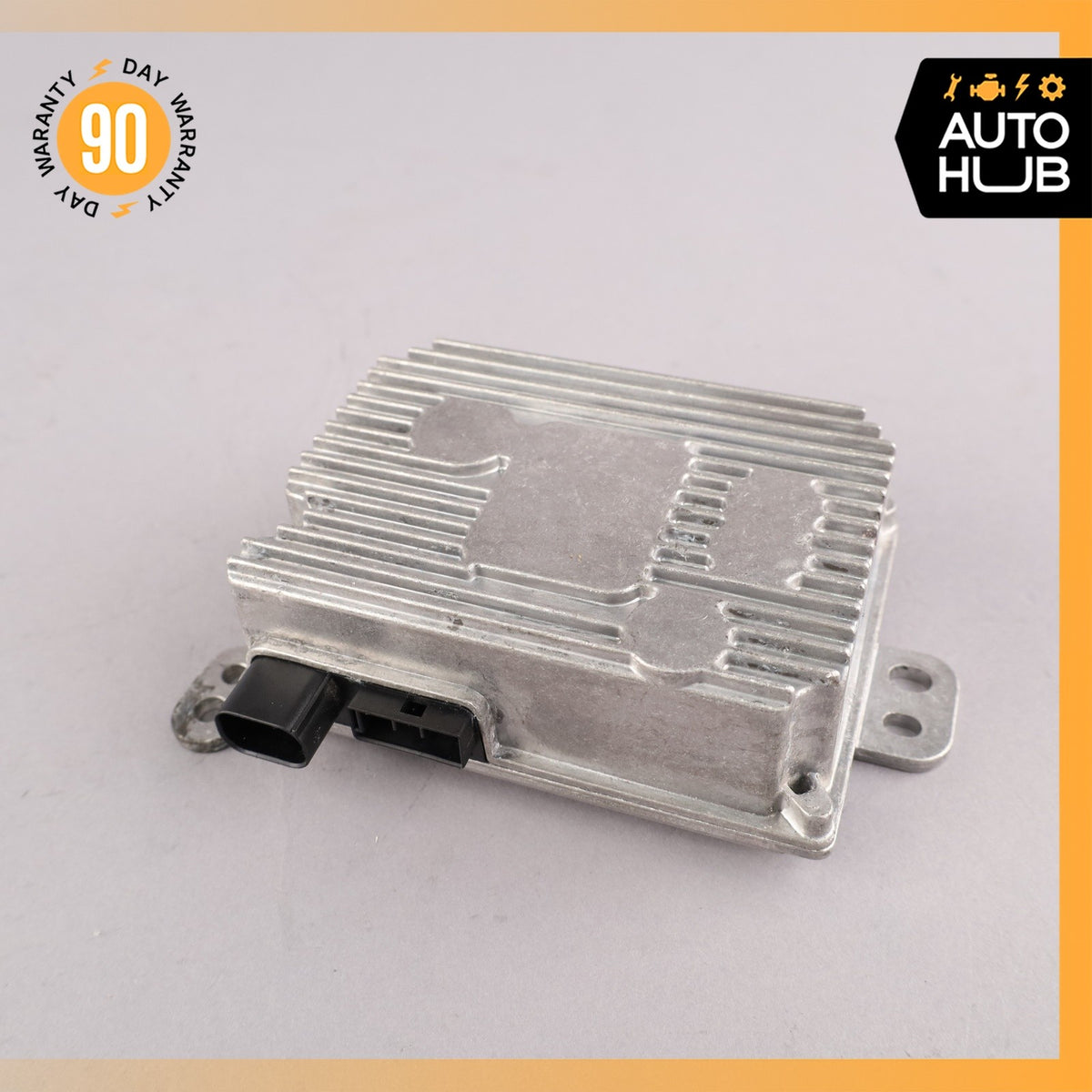 Mercedes W213 E300 AC DC Power Inverter Converter Control Module OEM - photo 2
