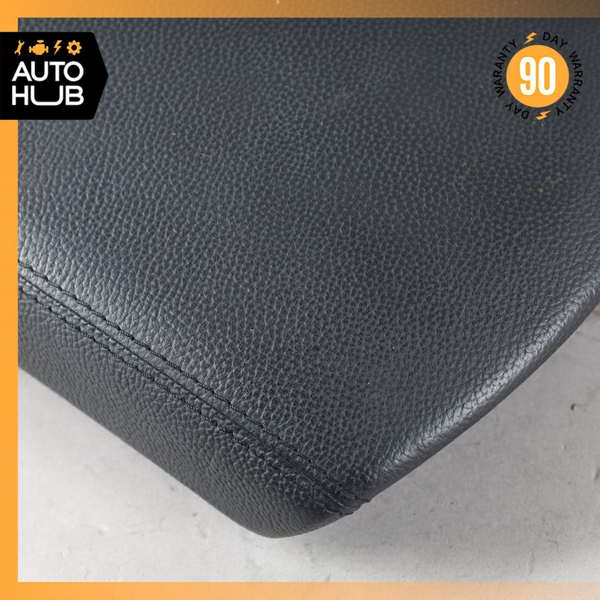 03-06 Mercedes R230 SL500 SL55 AMG Center Console Arm Rest Armrest Cover OEM 48k - photo 3