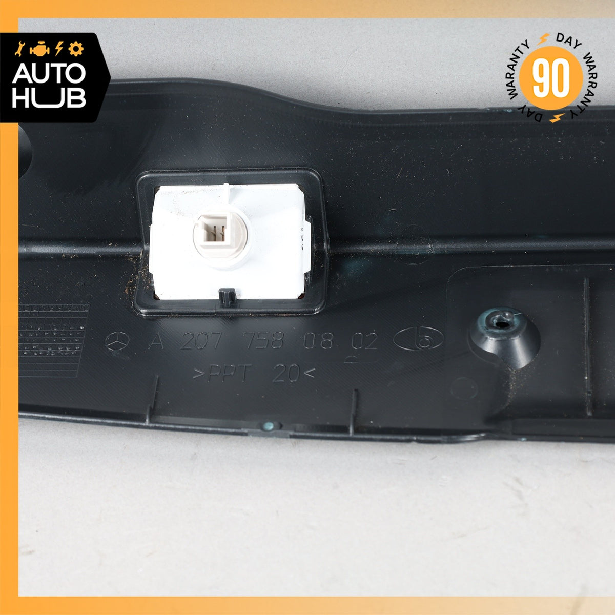 11-17 Mercedes W207 E350 E550 Trunk Lid Tailgate Handle Trim Black OEM - photo 9