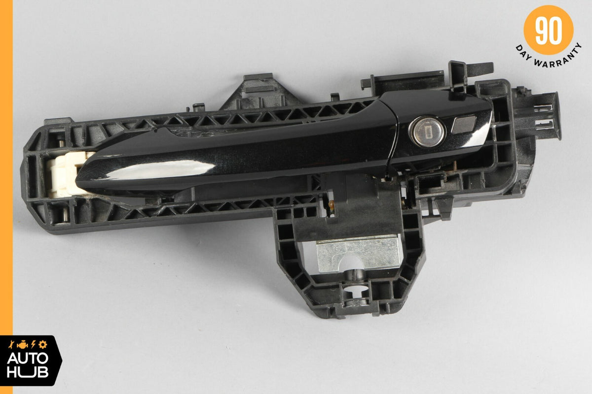 08-11 Mercedes W204 C250 C300 Front Left Exterior Door Handle 2047600534 OEM - photo 1