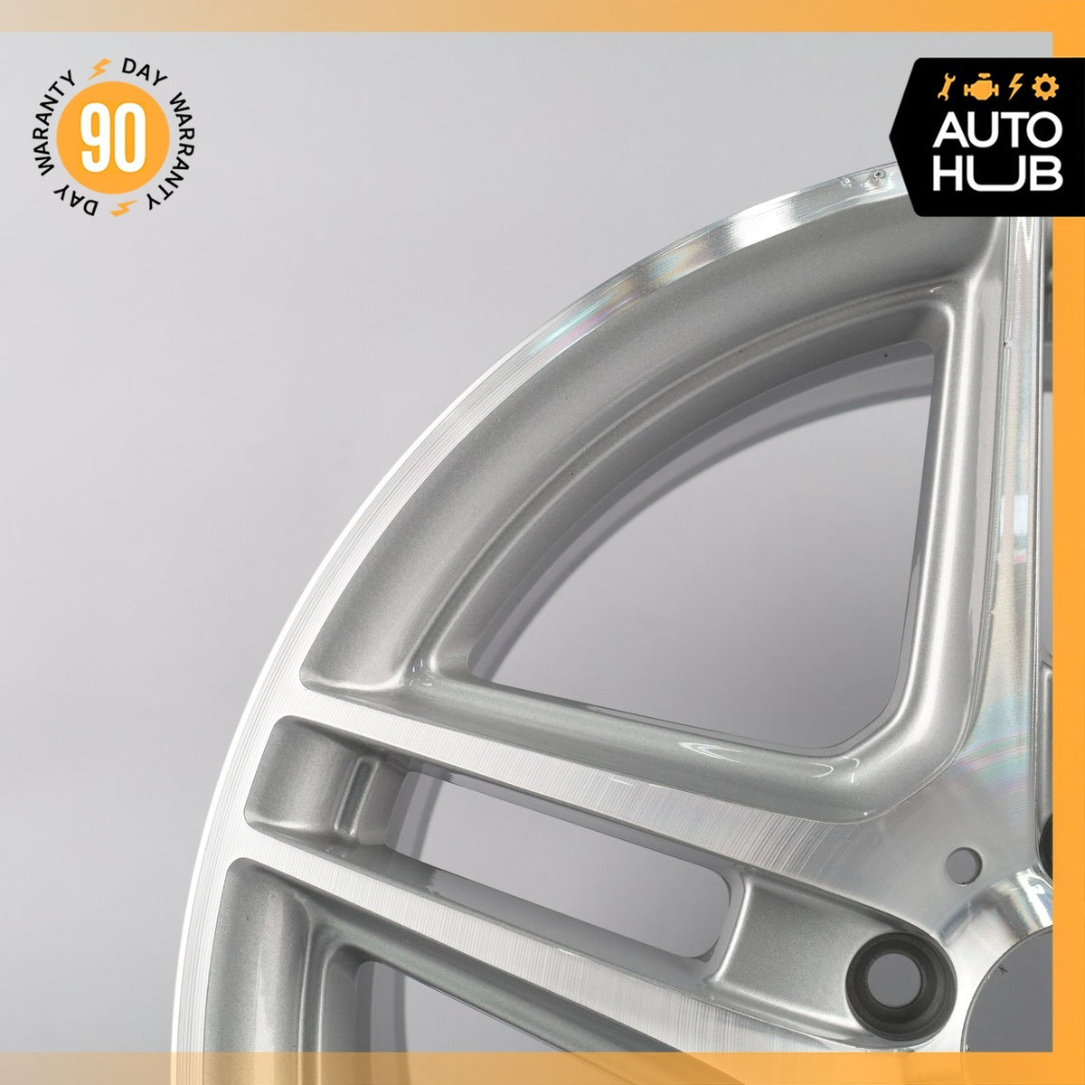 Mercedes W204 C250 C63 AMG 8 x 18 18" Front Wheel Rim 2044014102 OEM - photo 3