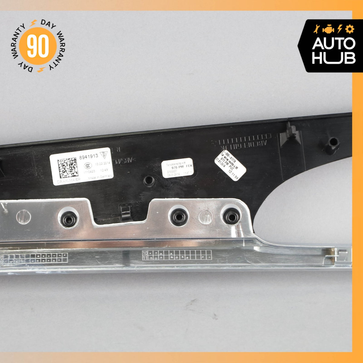 Porsche Panamera 970 Front Right Door Panel Molding w/ Switch Piano Black OEM - photo 9