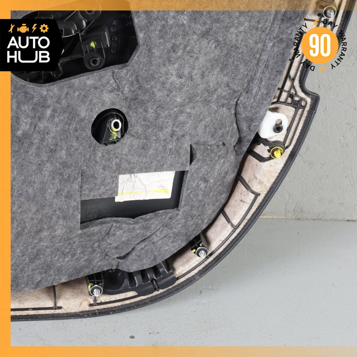 15-21 Mercedes W205 C300 C350e Front Left Side Interior Door Panel OEM 67k - photo 17