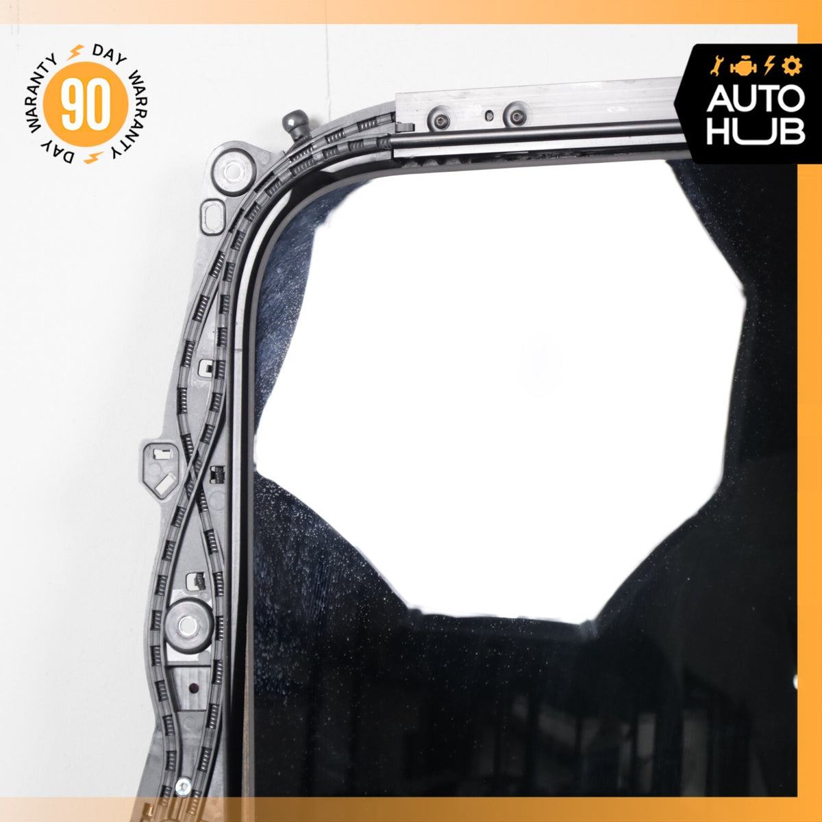 15-24 Porsche Macan 95B Turbo Panoramic Roof Glass Frame Black OEM 64k - photo 3