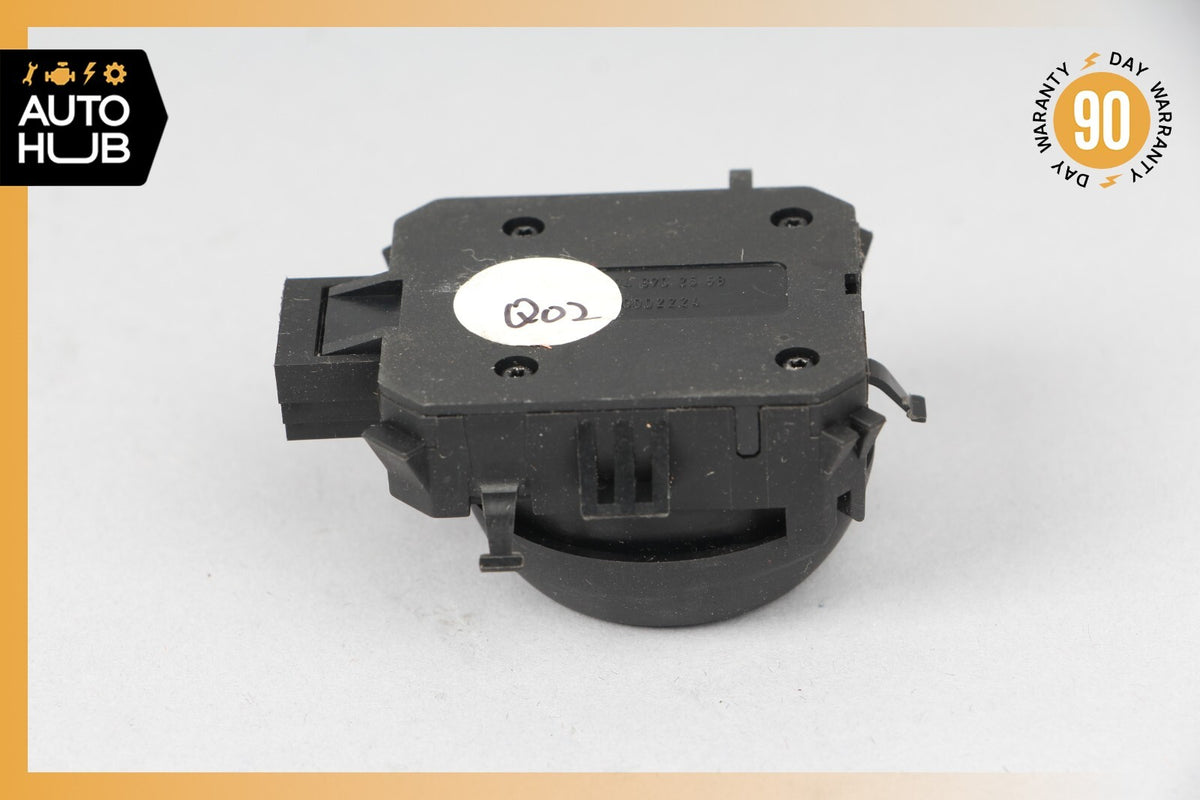 Mercedes W251 R350 C300 ML350 Front Left Driver Side Seat Adjustment Switch OEM - photo 9