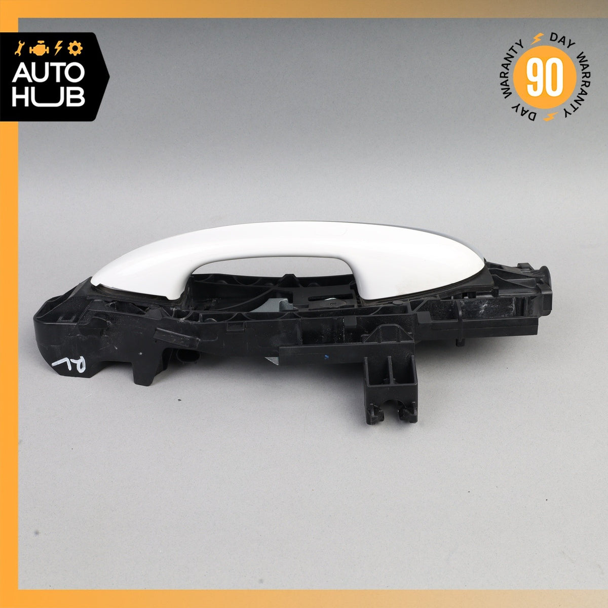 Mercedes X253 GLC300 Rear Left Side Exterior Door Handle OEM - photo 4