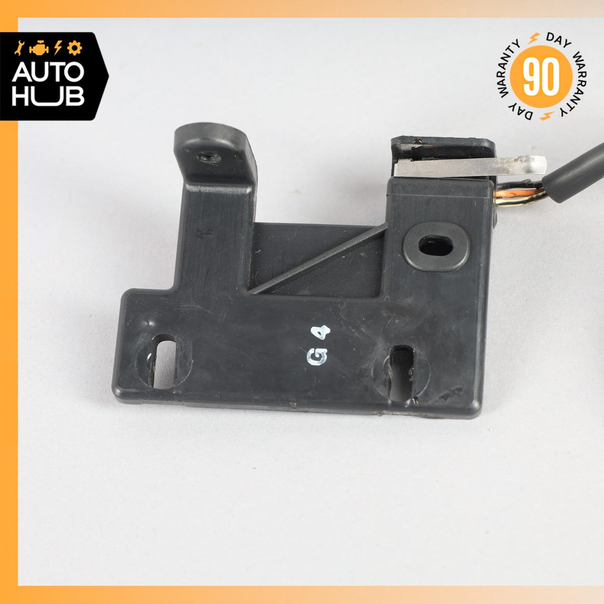 Maserati GranTurismo S M145 Front Right Side Seat Easy Entry Micro Switch OEM - photo 2