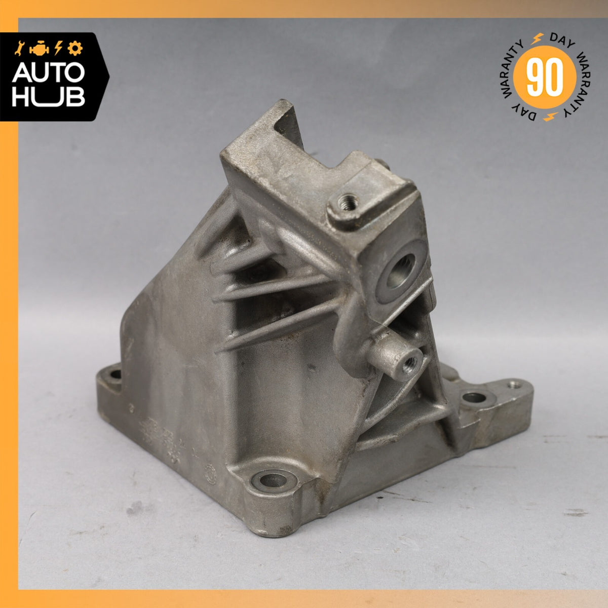 12-18 Mercedes W218 CLS63 AMG E550 Engine Mount Bracket Right 2782232404 OEM - photo 5