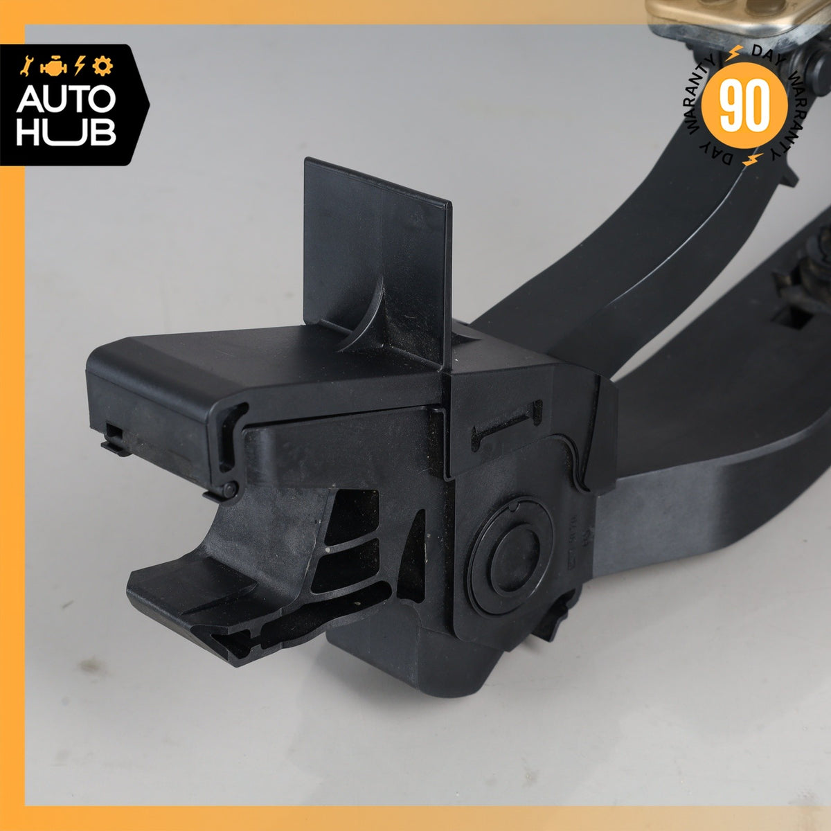05-11 Mercedes R171 SLK350 CLK350 Gas Accelerator Pedal 2113010001 OEM - photo 9