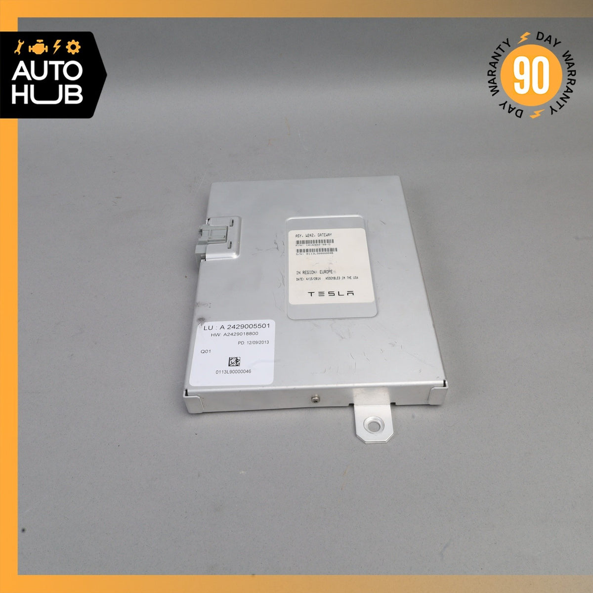 14-15 Mercedes W242 B250e Central Gateway Control Module 2429005501 OEM - photo 5