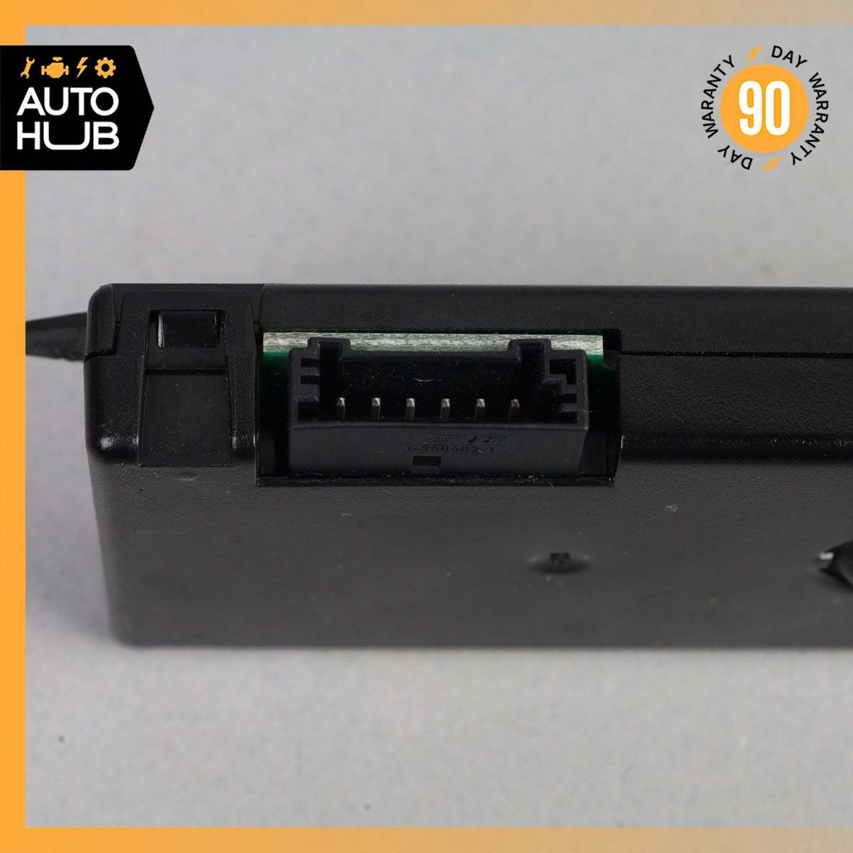 12-18 BMW F30 330e 320i 328i IAntenna Control Module Amp Amplifier OEM - photo 11