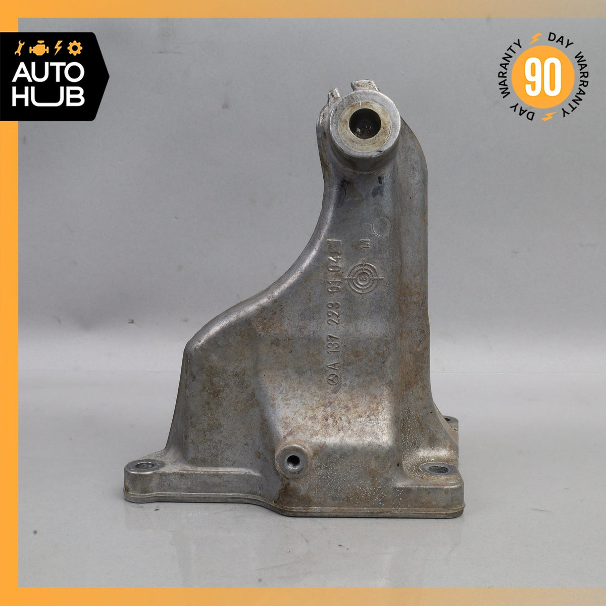 01-02 Mercedes W220 S600 CL600 Front Right Side Engine Bracket 1372230104 OEM - photo 4