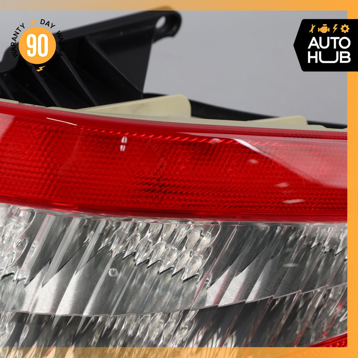 08-12 Maserati GranTurismo M145 Right Side Outer Tail Light Lamp 234380 OEM 74k - photo 5