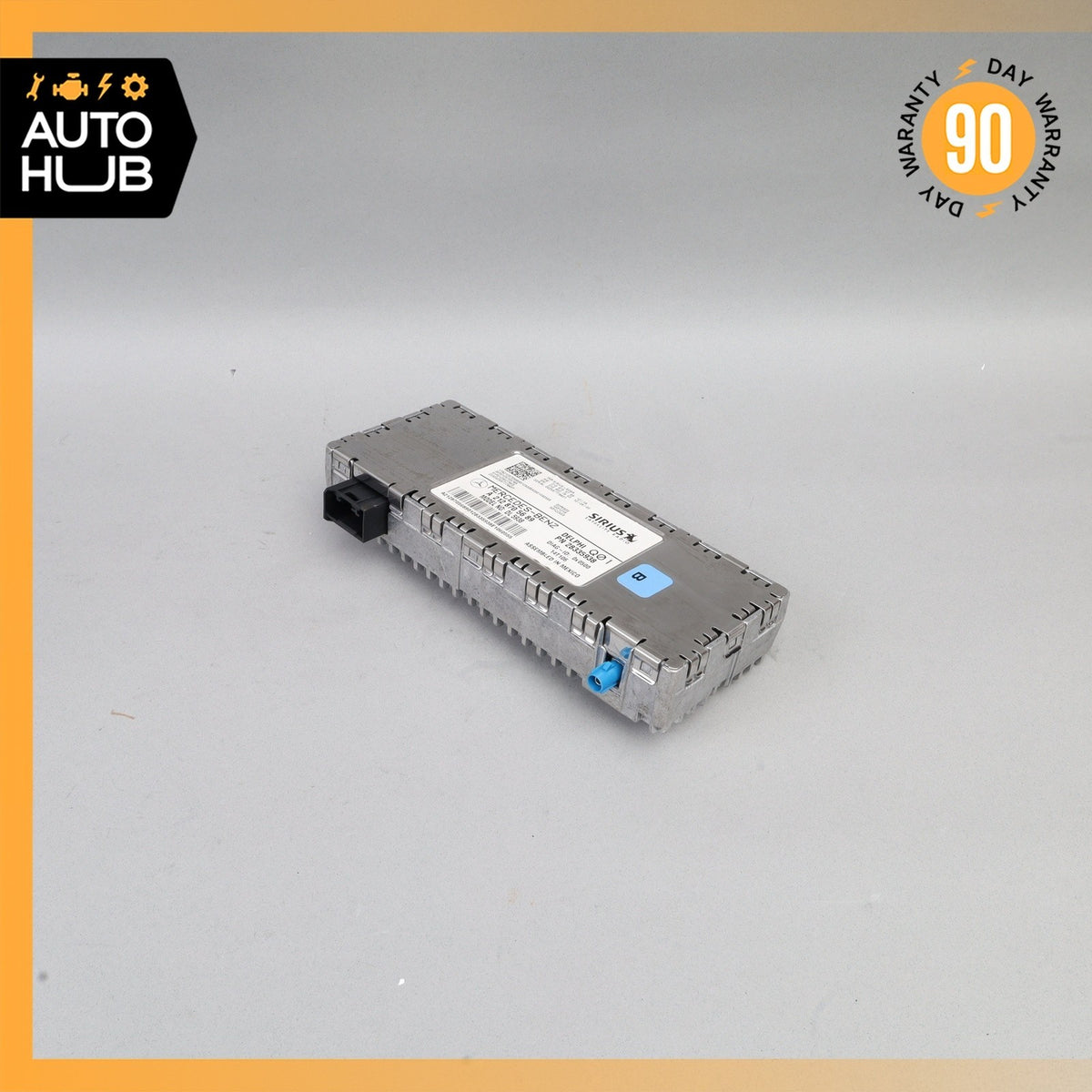Mercedes W242 B250e  Sirius Satellite Radio Receiver 2128705689 OEM - photo 3