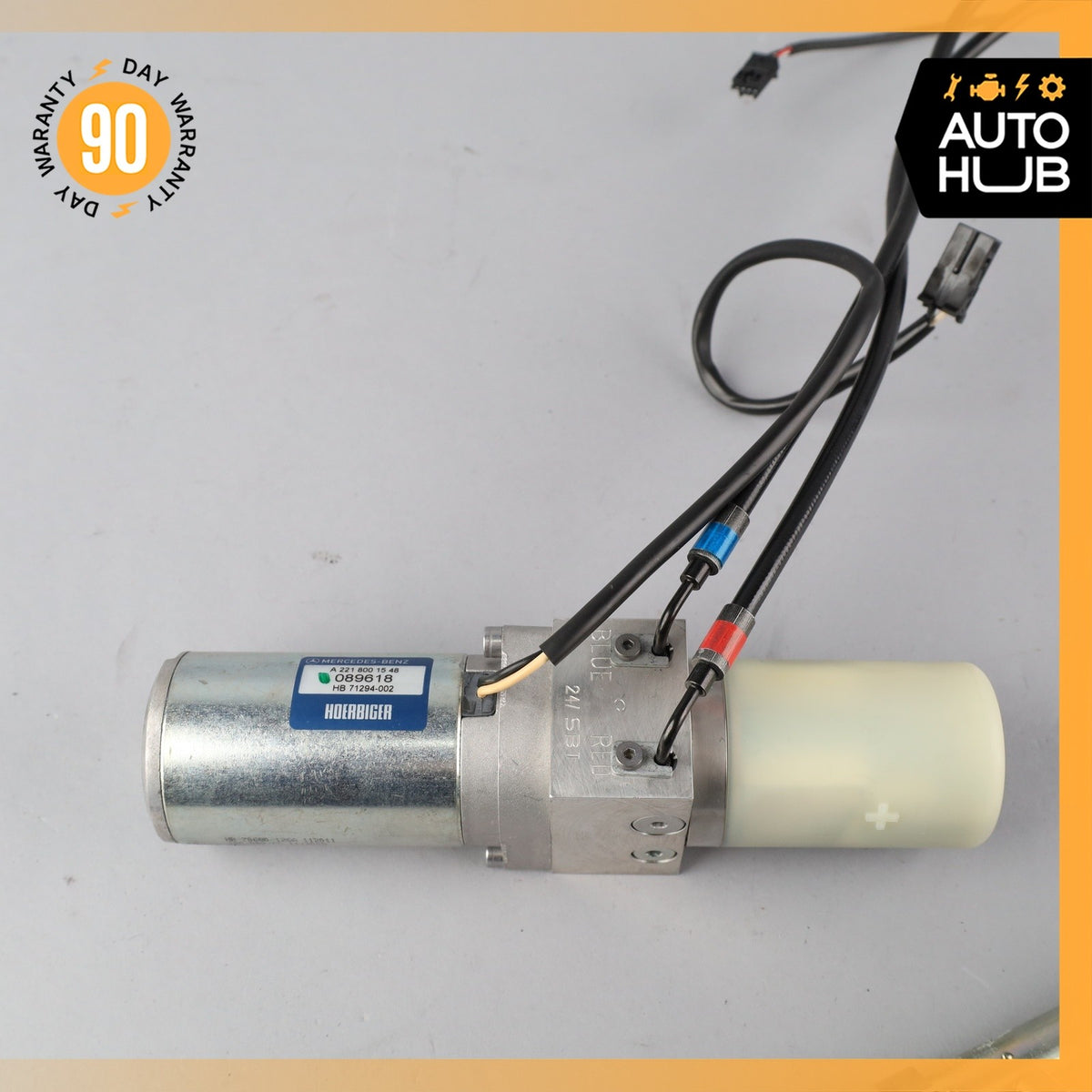 Mercedes W221 S550 Trunk Lid Locking Hydraulic Pull Down Pump w/ Foam Case OEM - photo 4