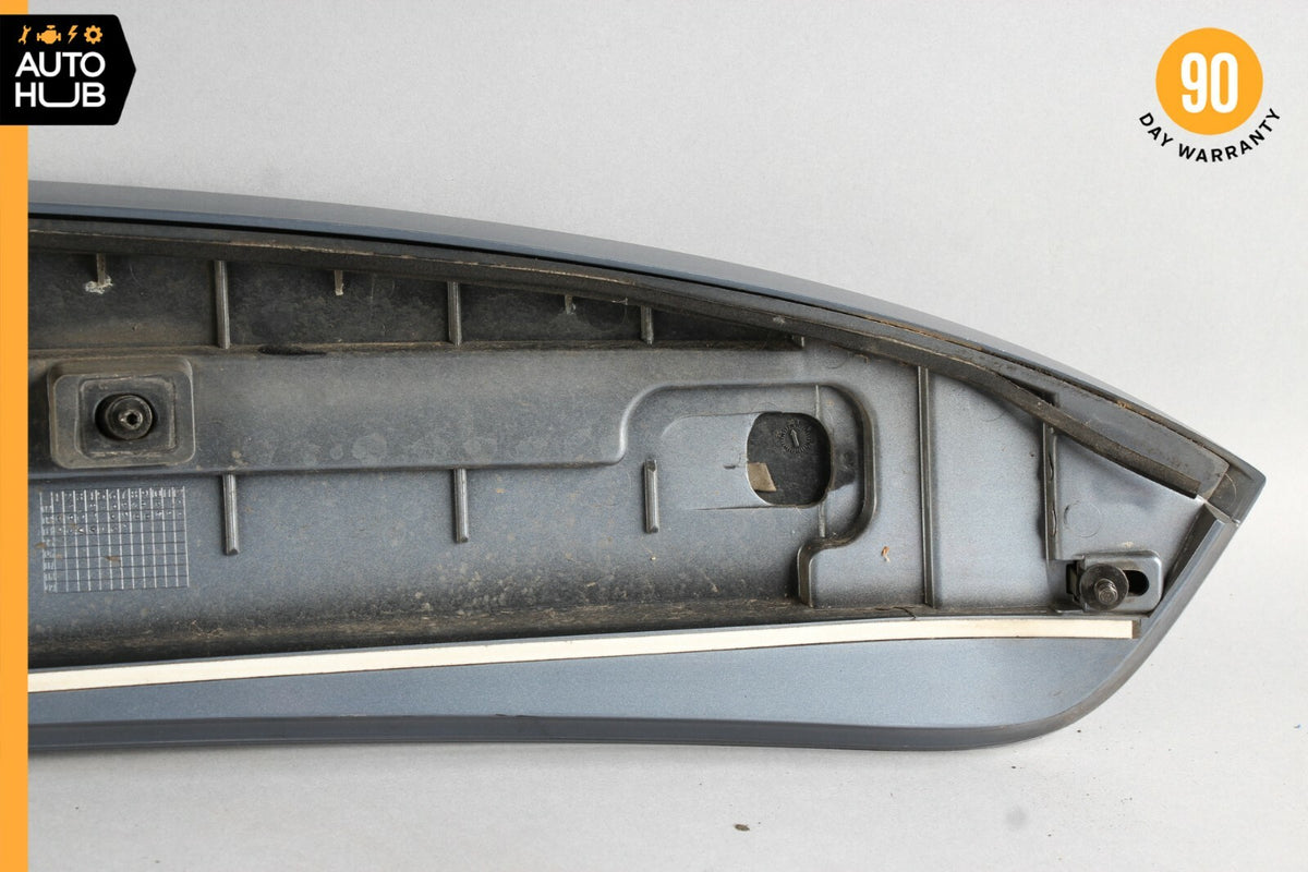 04-06 Mercedes W211 E320 E350 Wagon Hatch Lift Gate Spoiler 3rd Brake Light OEM - photo 8