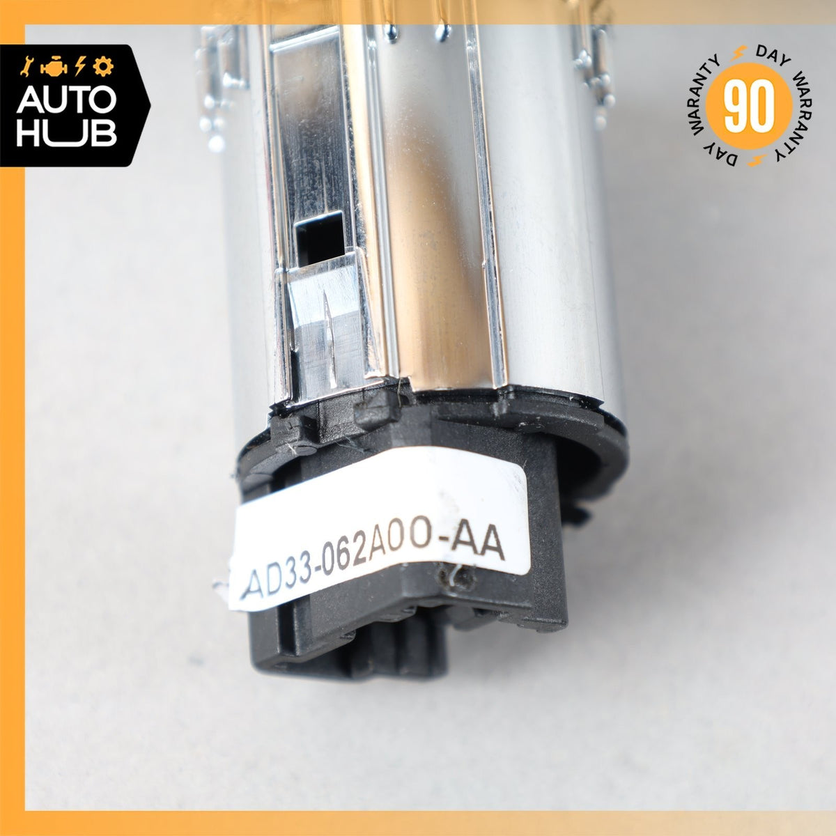 05-18 Aston Martin DB9 Vantage Active Glove Box Release Glass Switch Button OEM - photo 9