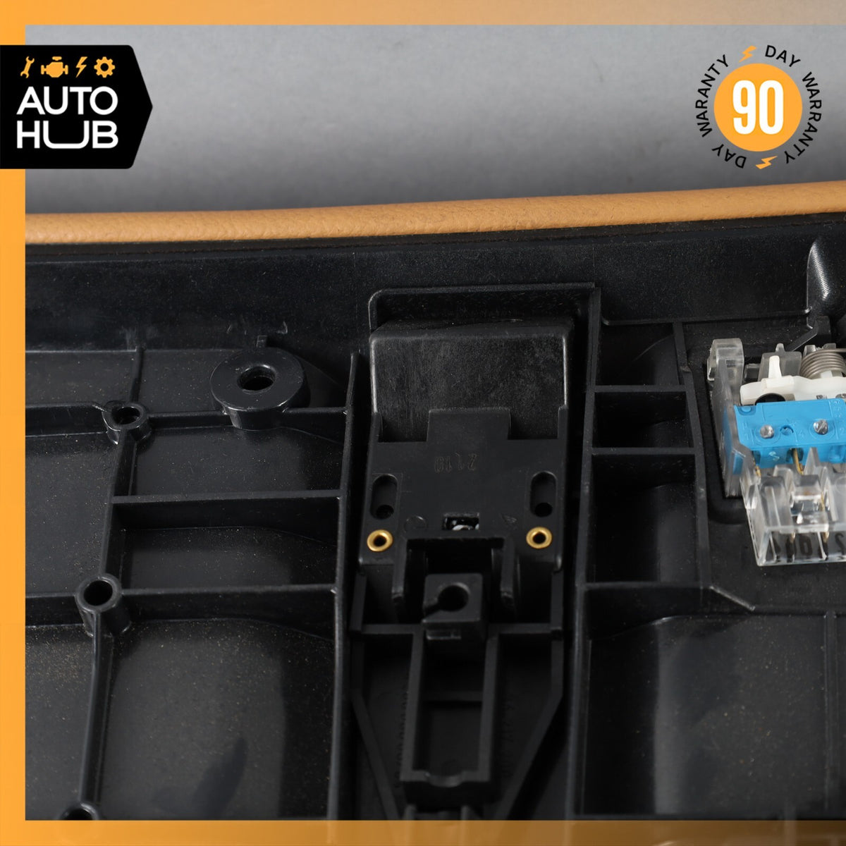 07-12 Mercedes R230 SL550 SL55 AMG Dash Dashboard Glove Box Compartment OEM - photo 15