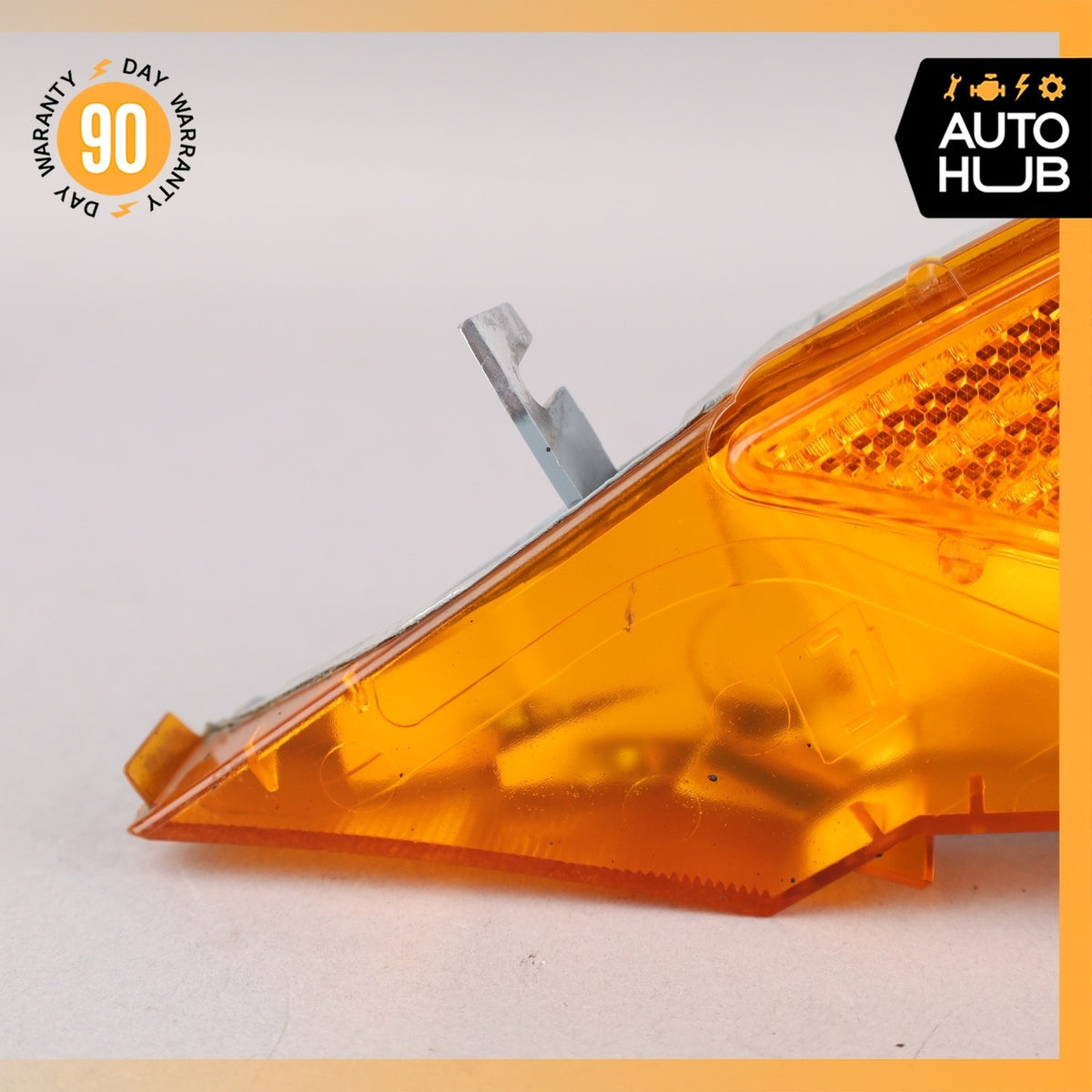 03-06 Porsche Cayenne 955 Turbo Front Right Side Marker Light Lamp OEM - photo 2