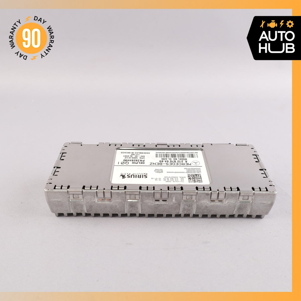 Mercedes W207 E350 GL550 C300 Sirius Satellite Radio Receiver 2128705689 OEM - photo 4