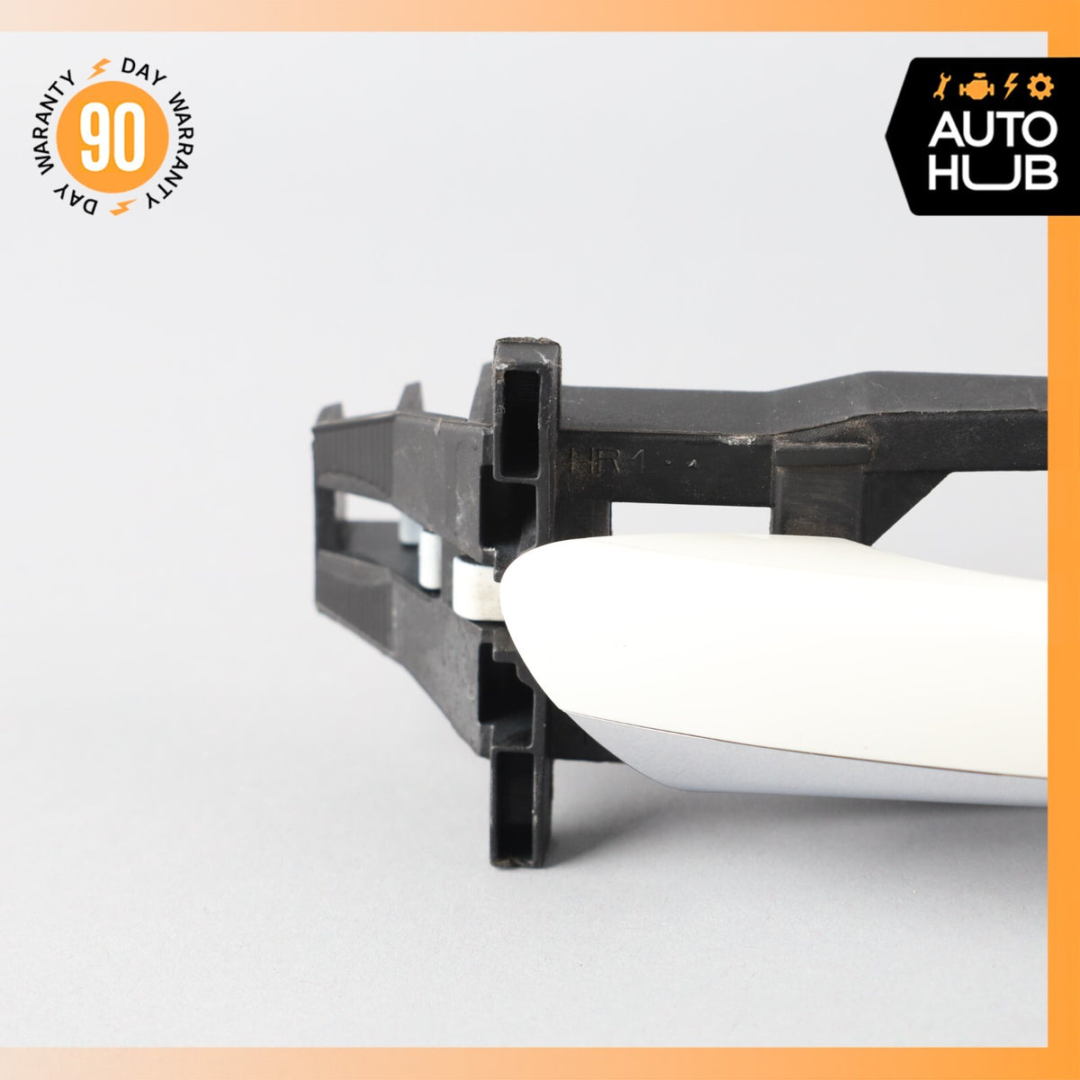 06-11 Mercedes W219 CLS550 CLS500 Exterior Door Handle Rear Right Passenger OEM - photo 4