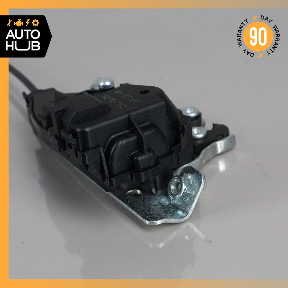 08-17 Mercedes W204 C63 SLK350 Trunk Lid Latch Lock Actuator 2047500185 OEM - photo 4