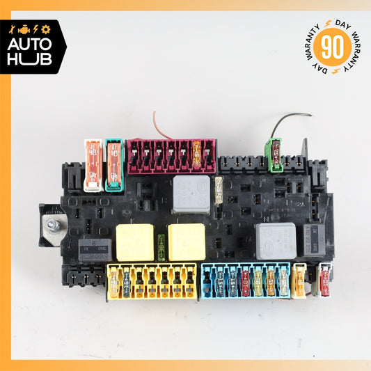 Mercedes W117 CLA250 SAM Fuse Relay Junction Box 2469067100 OEM - photo 1