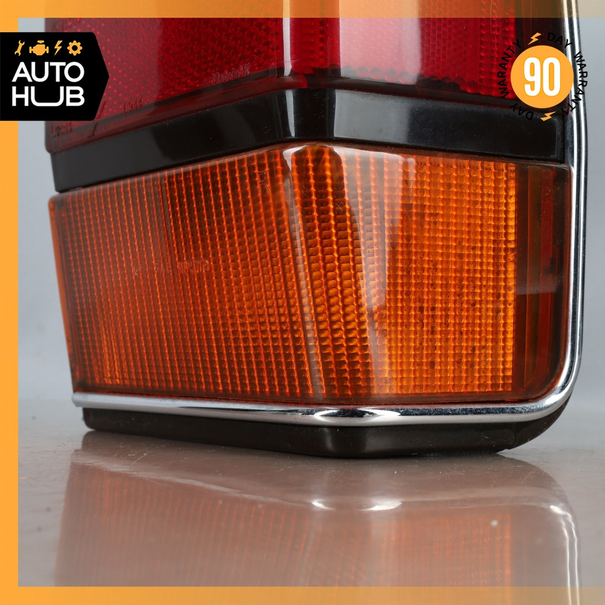 81-96 Bentley Brooklands / RR Silver Spirit Rear Right Outer Tail Light Lamp OEM - photo 3