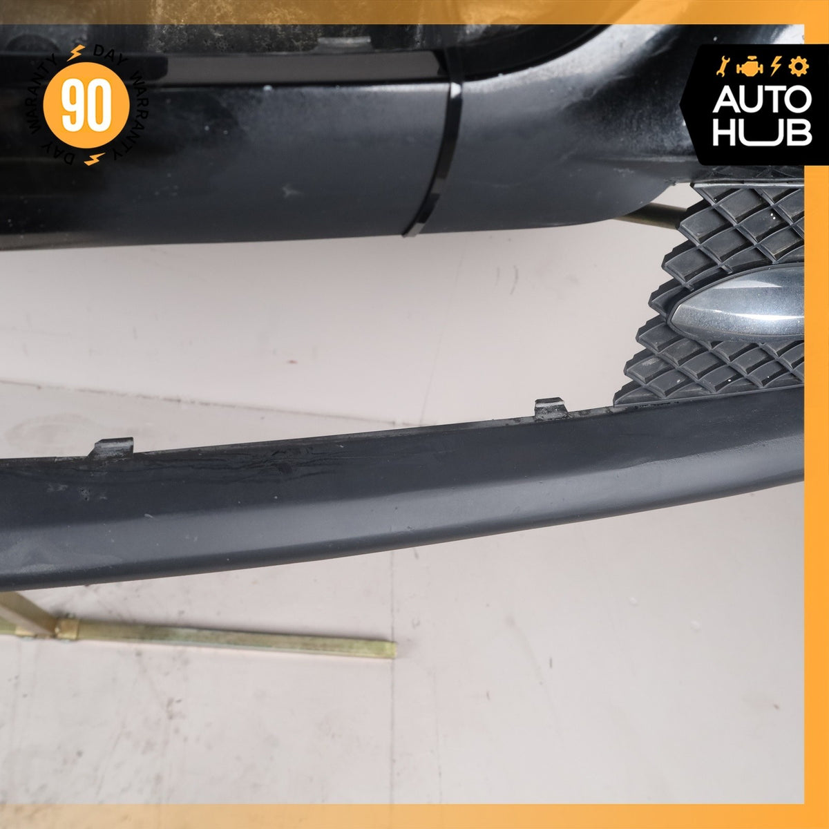 12-16 Mercedes R172 SLK350 SLK250 Base Front Bumper Cover Assembly OEM - photo 15