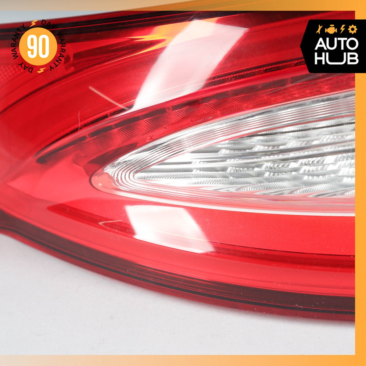 17-20 Maserati Levante M161 Outer Tail Light Lamp Left Driver Side OEM 73k - photo 4