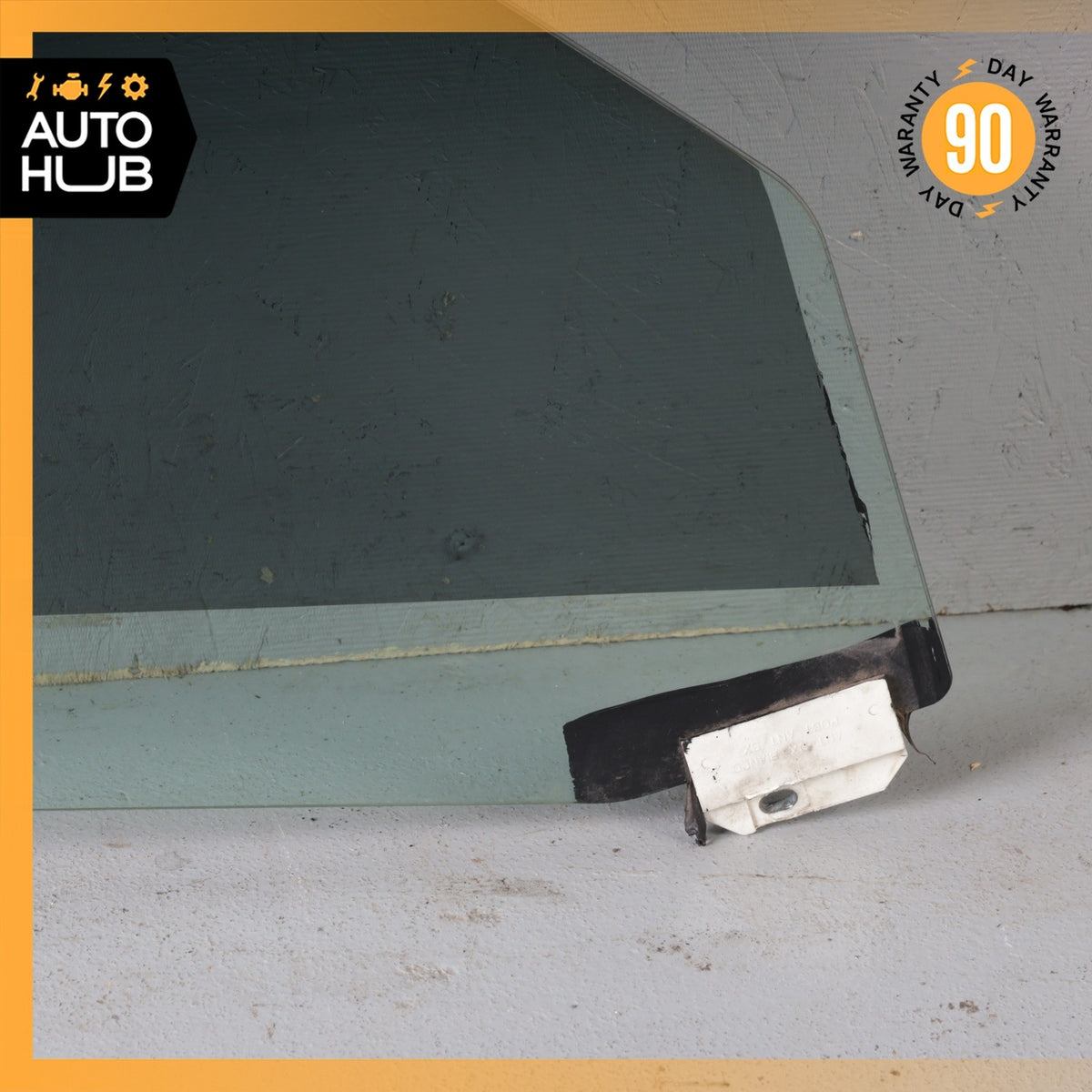 03-13 Maserati Quattroporte M139 Front Right Side Door Window Glass OEM 84k - photo 3