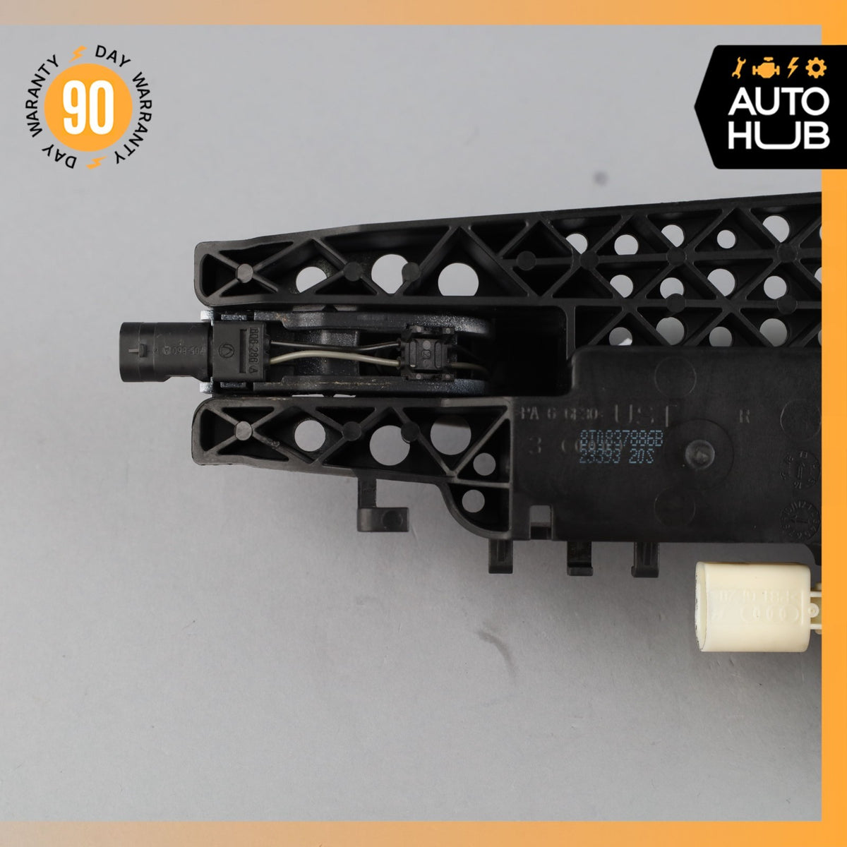 Audi S5 Right Passenger Exterior Door Handle w/ Keyless Go White 8T0837886B OEM - photo 7