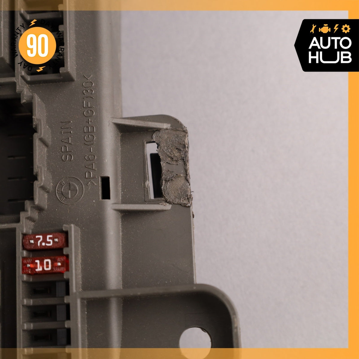07-14 BMW E70 X5 X6 Rear Trunk Power Distribution Fuse Relay Box OEM - photo 7