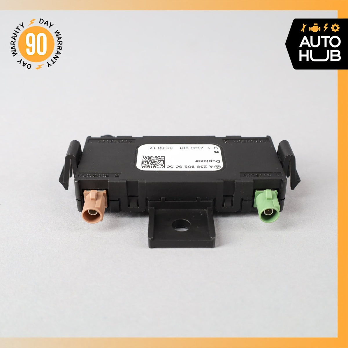 Mercedes X253 GLC300 Antenna Amplifier Control Module Unit OEM - photo 5