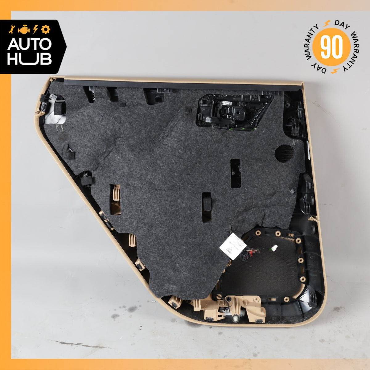 15-24 Porsche Macan S 95B Rear Right Side Interior Door Panel Beige OEM - photo 9