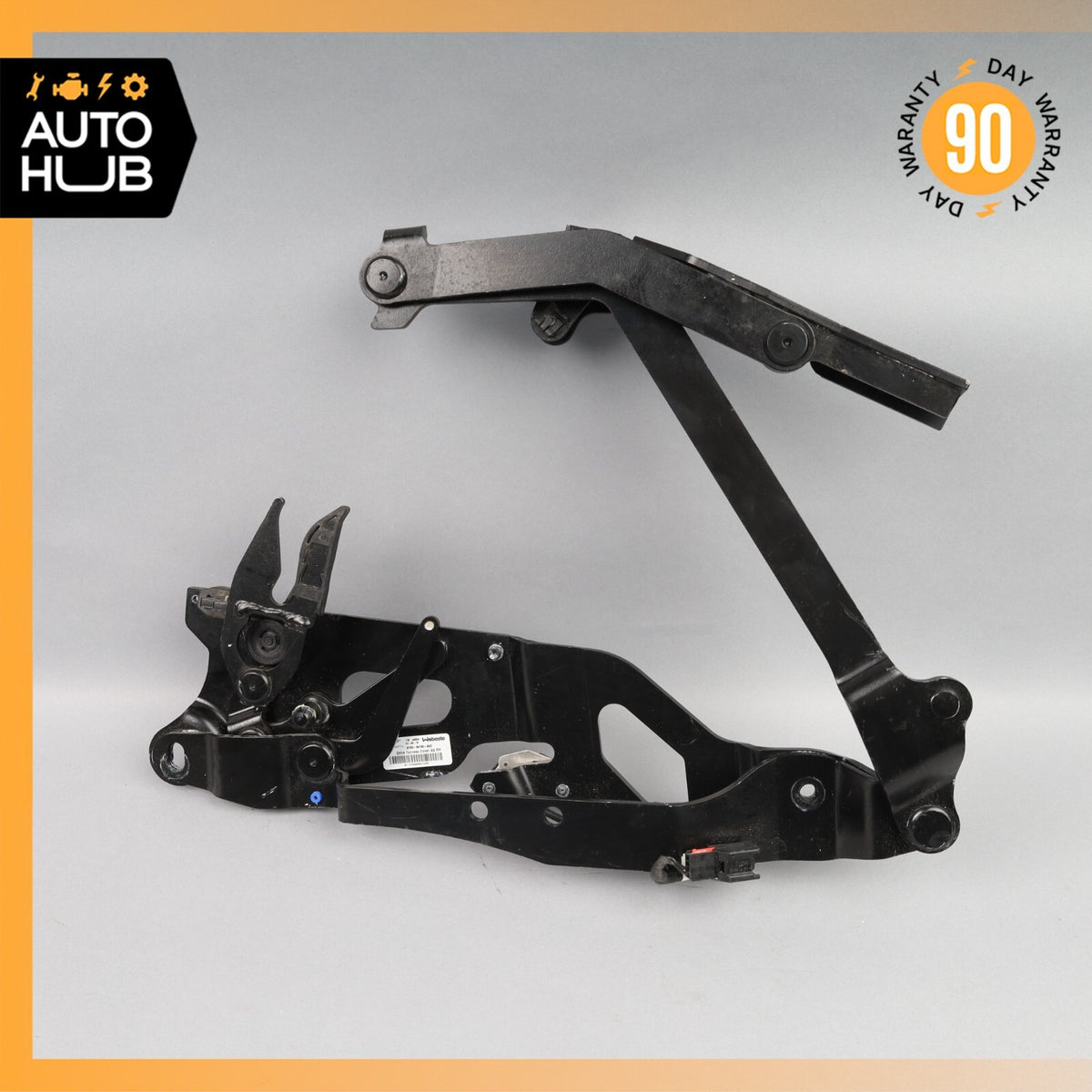 Aston Martin DB11 Right Passenger Convertible Decklid Hinge Frame w/ Switch OEM - photo 7