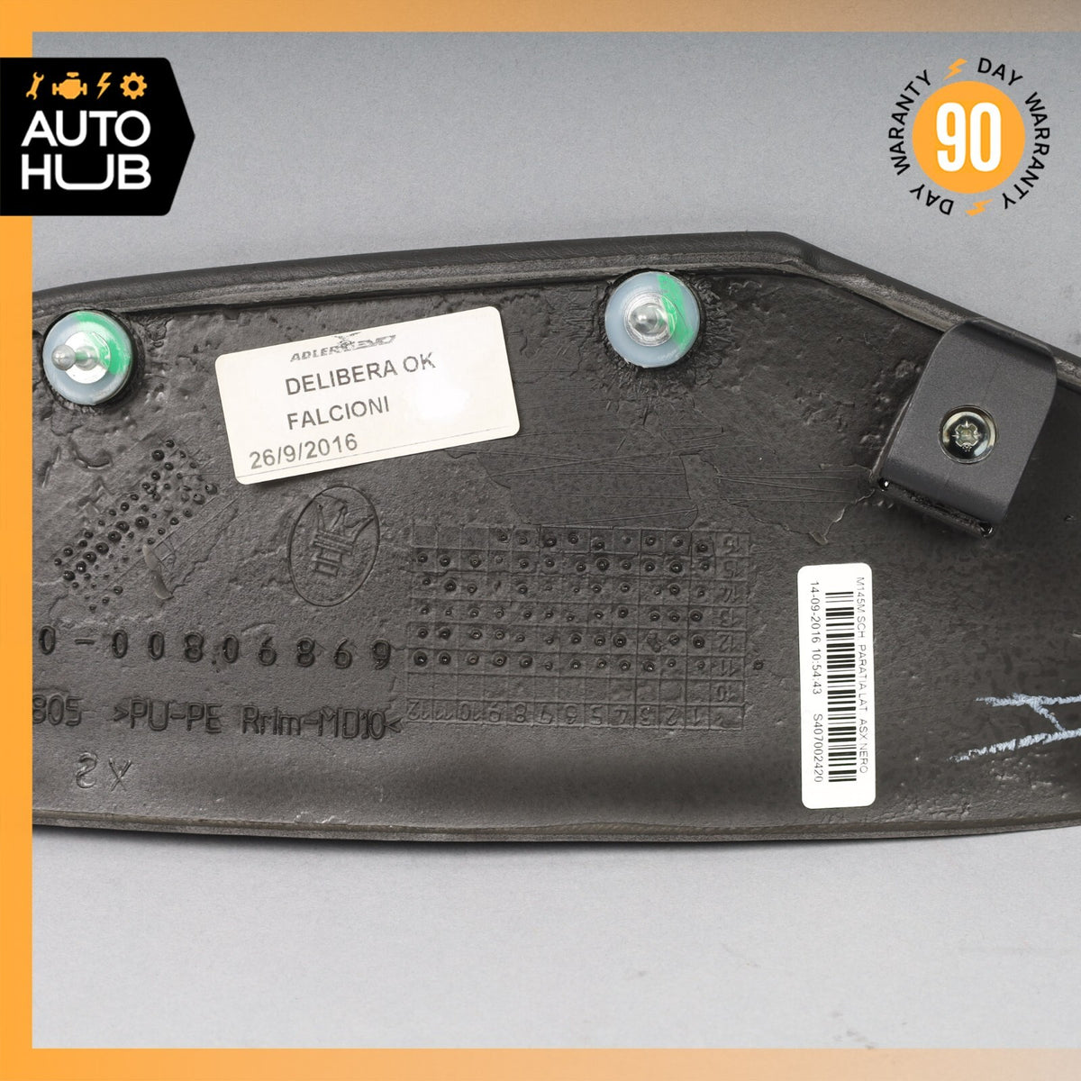 Maserati GranTurismo S M145 Center Console Armrest Storage Panel Trim Left OEM - photo 9