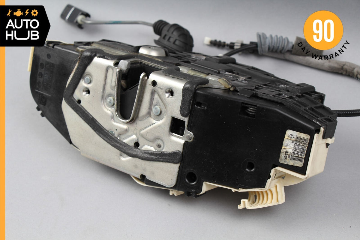 Mercedes W221 S550 S63 Front Left Side Door Lock Latch Actuator Keyless Go OEM - photo 10