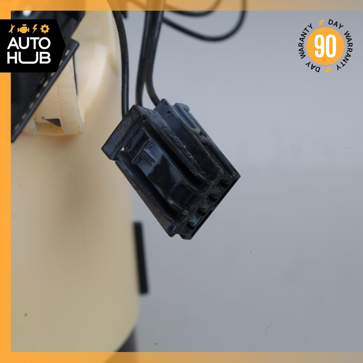 Mercedes W205 C63 AMG Right Side Fuel Pump Level Sending Unit OEM - photo 4