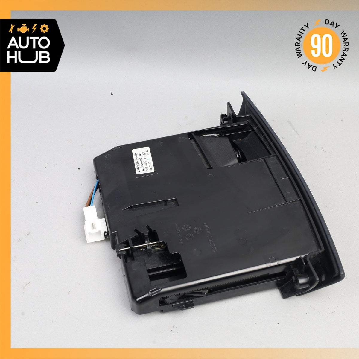 Mercedes W222 S550 Center Console Ash Tray Ashtray Compartment OEM - photo 15