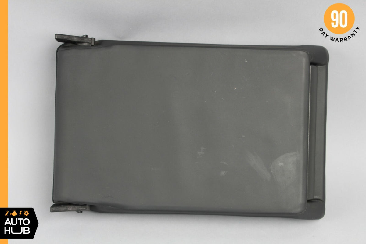 02-07 Mercedes W203 C32 C55 AMG Rear Center Console Armrest Arm Rest Black OEM - photo 7