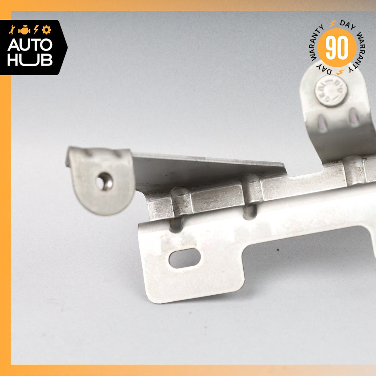 Porsche Cayenne 958 Auxiliary Water Coolant Pump Support Bracket 7P0142231G OEM - photo 10