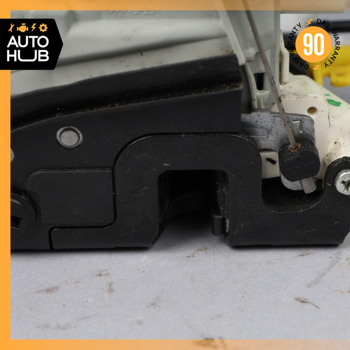 2015 Porsche Macan S 95B Rear Left Driver Side Door Lock Latch Actuator OEM - photo 10
