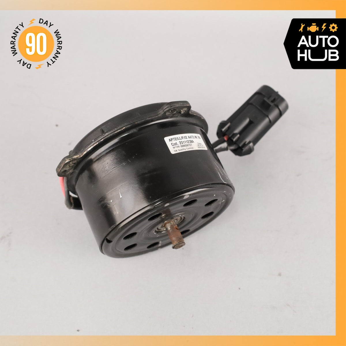 09-19 Maserati GranTurismo Quattroporte 4.7L Radiator Cooling Fan Motor OEM 58k - photo 3
