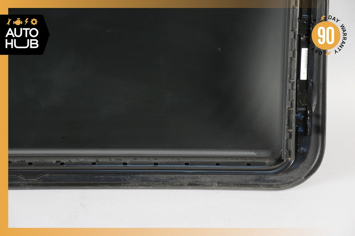 06-13 Mercedes X164 GL550 ML500 R350 Sunroof Sun Roof Glass 2517800021 OEM - photo 9